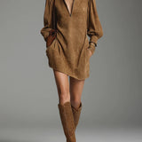 Мини рокля с висока яка